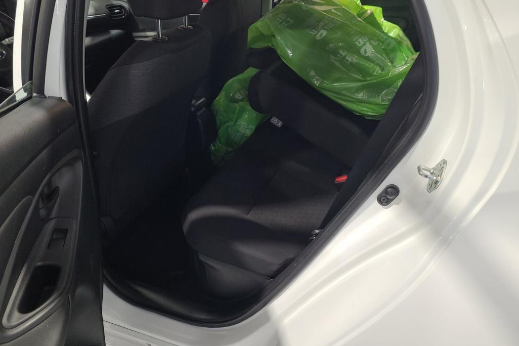 TOYOTA Yaris 2023