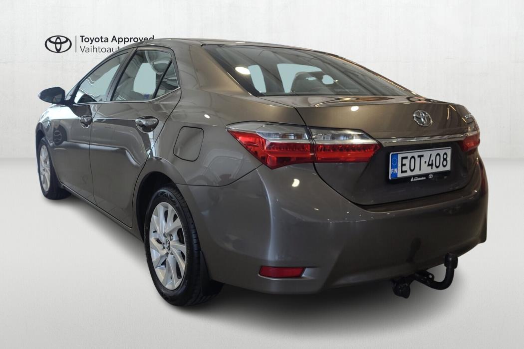 TOYOTA Corolla 2017
