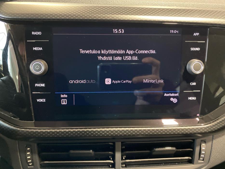 VOLKSWAGEN T-Cross 2019