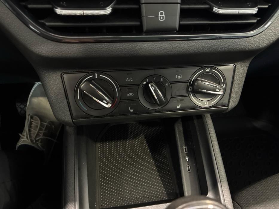 SKODA Kamiq 2021