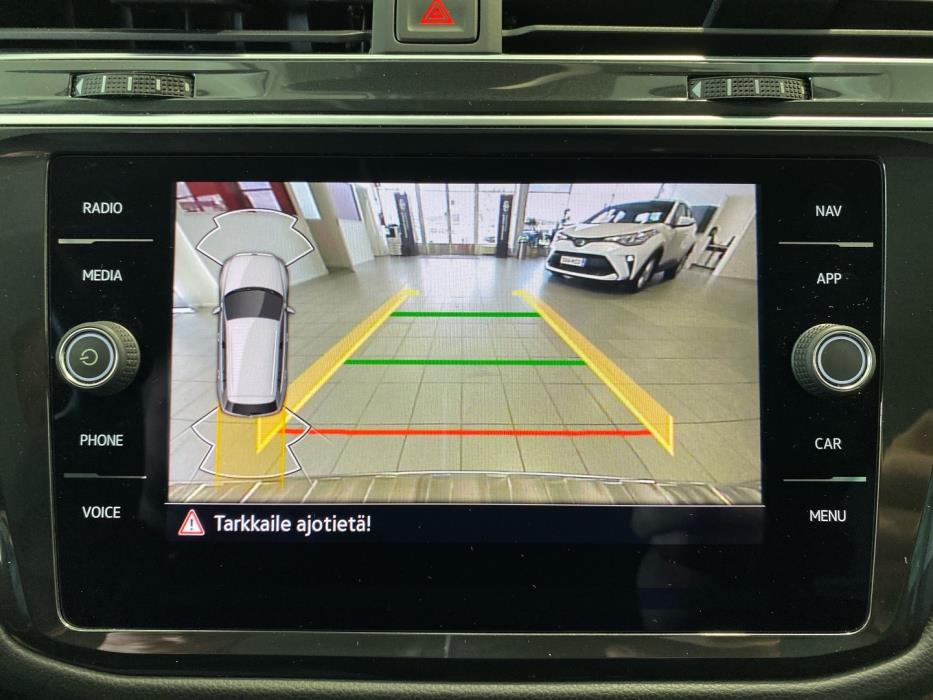 VOLKSWAGEN Tiguan 2022