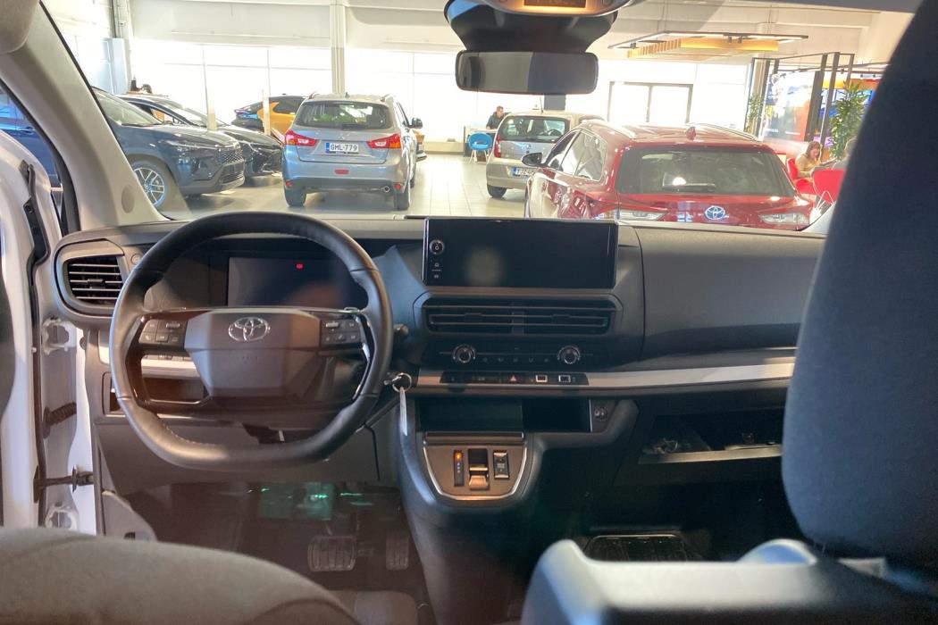 TOYOTA PROACE EV 2025