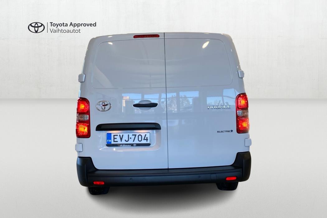 TOYOTA PROACE EV 2025