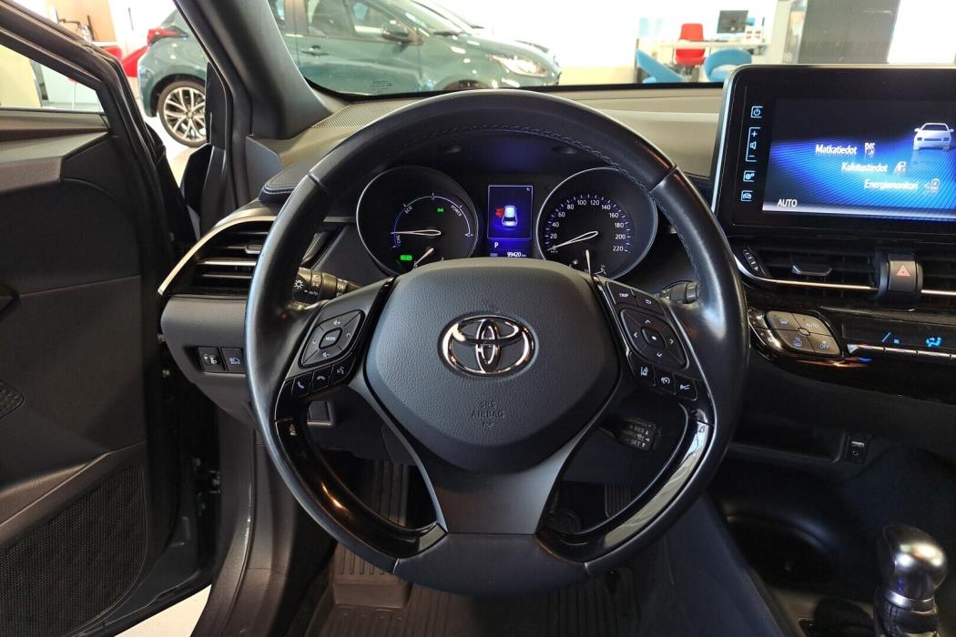 TOYOTA C-HR 2018