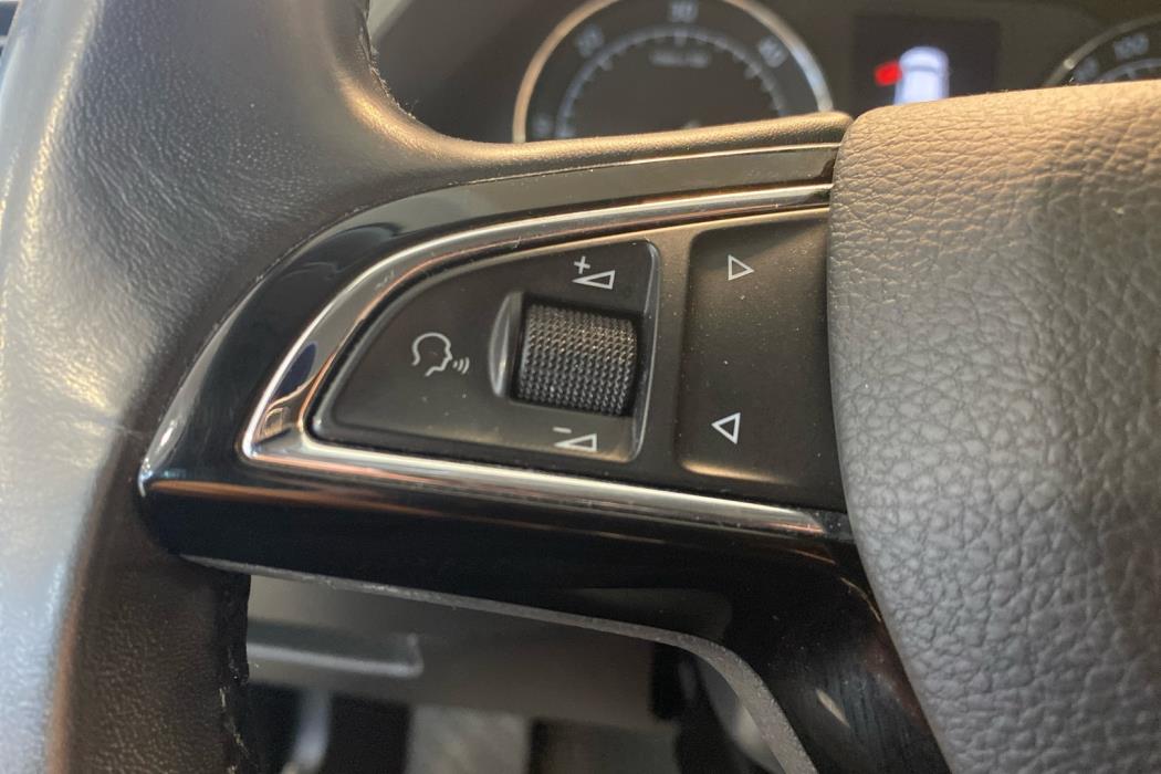 SKODA Superb 2019