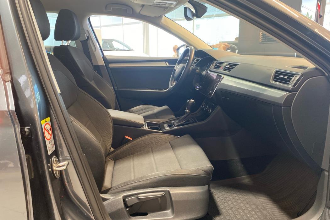 SKODA Superb 2019