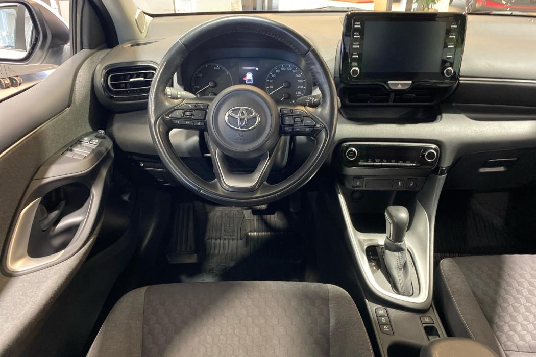 TOYOTA Yaris 2020