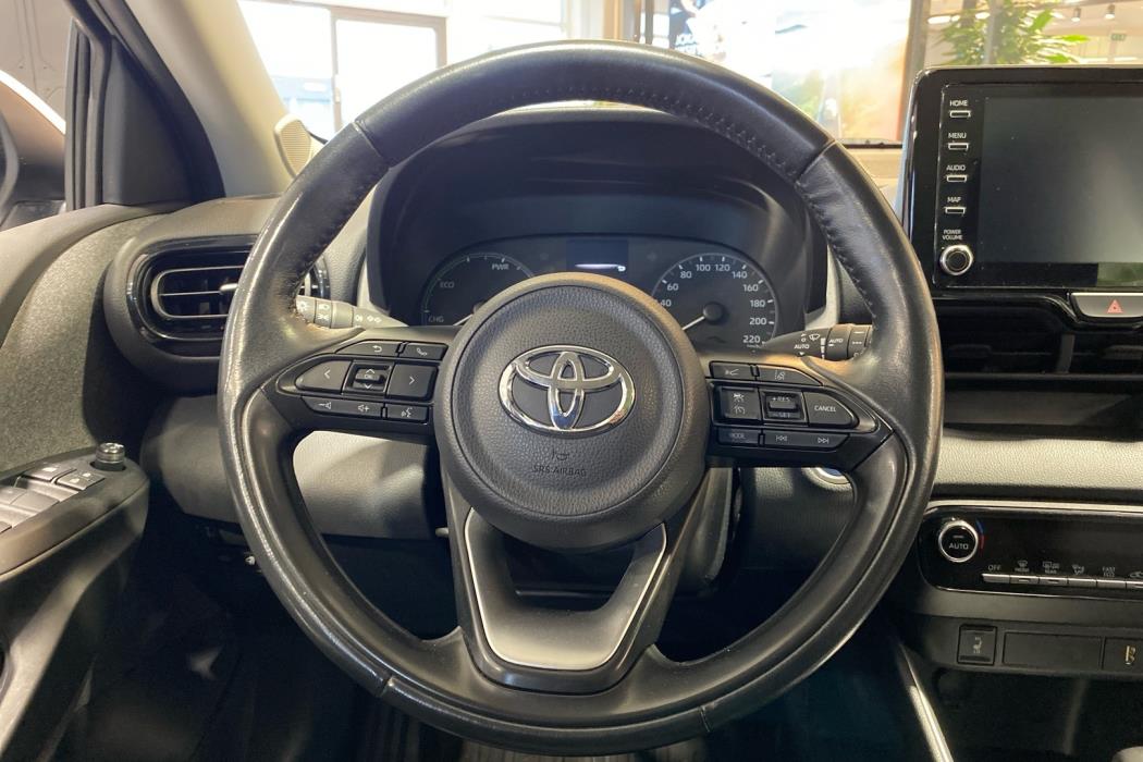 TOYOTA Yaris 2020