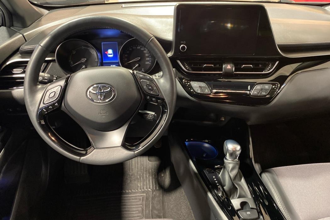 TOYOTA C-HR 2023