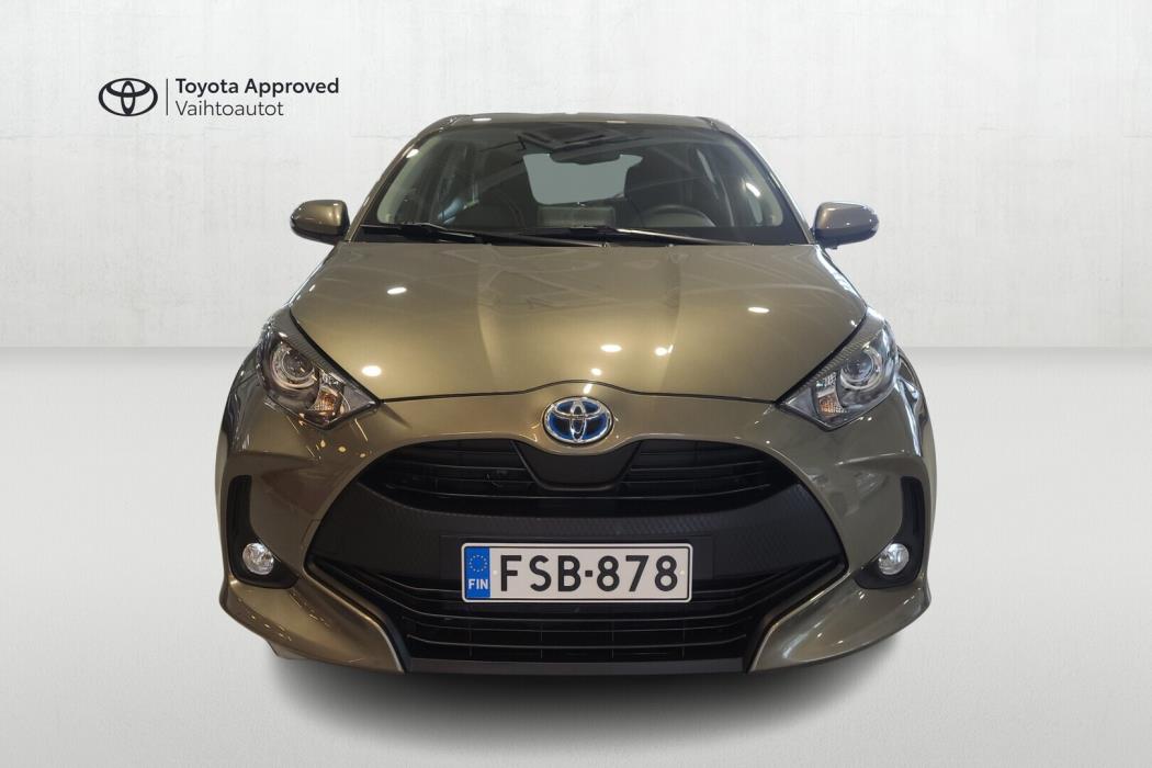 TOYOTA Yaris 2024