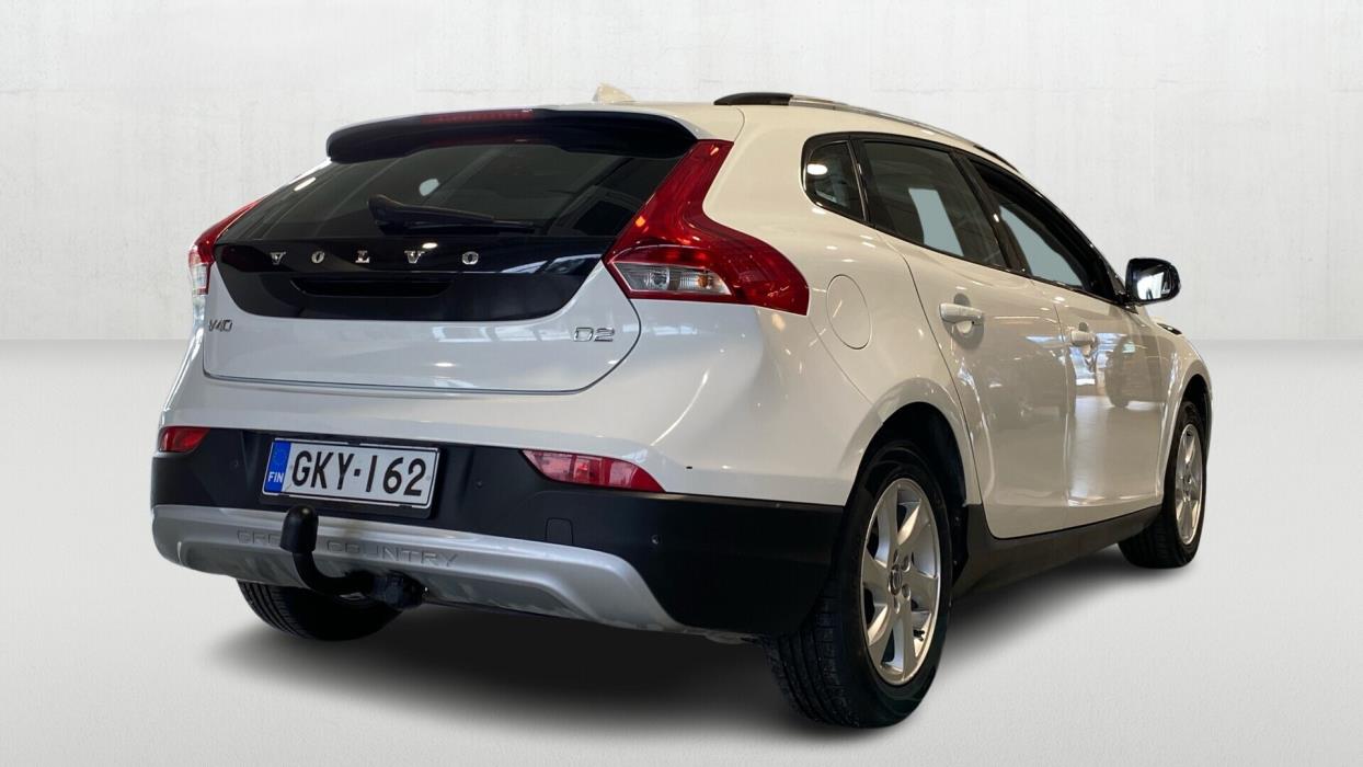 VOLVO V40 Cross Country 2013