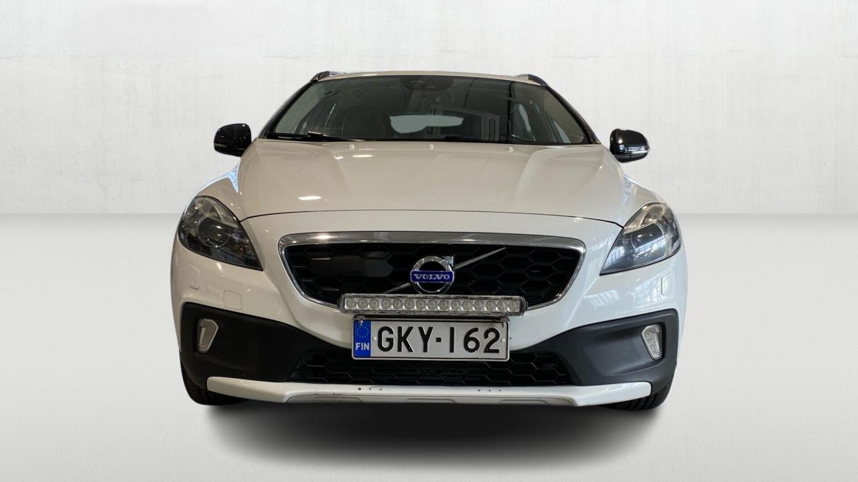 VOLVO V40 Cross Country 2013