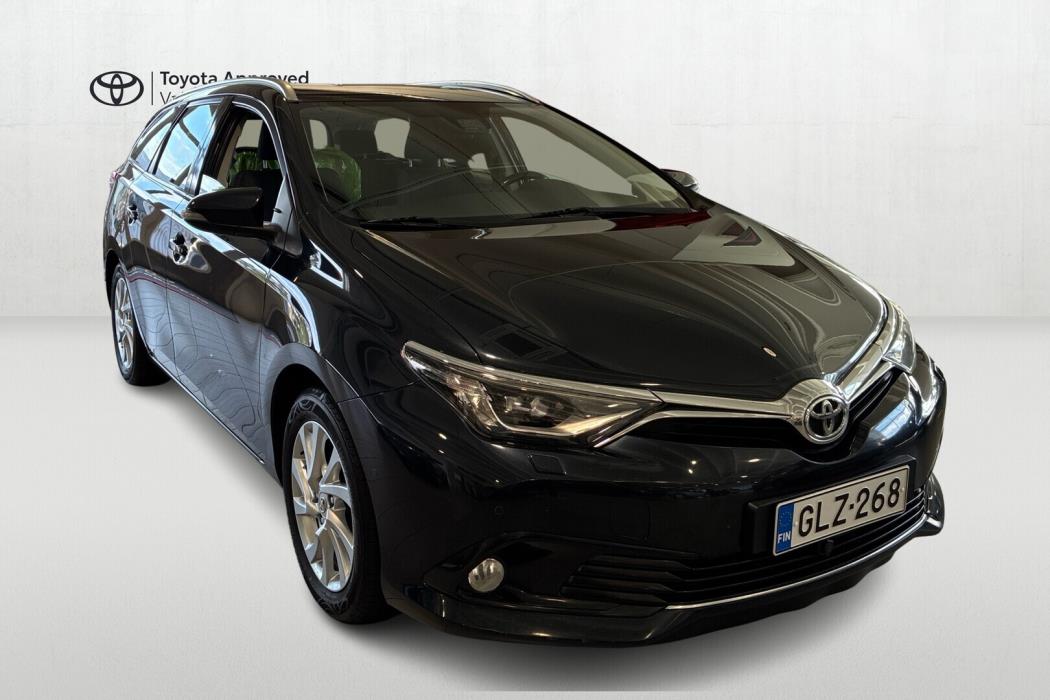 TOYOTA Auris 2016