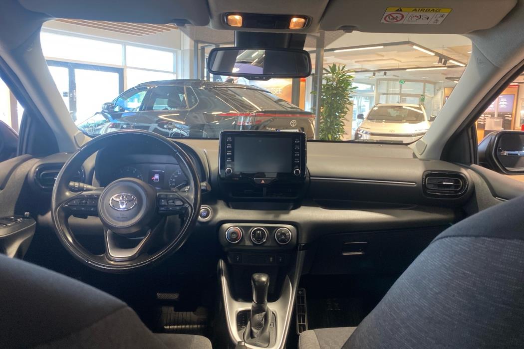 TOYOTA YARIS 2020