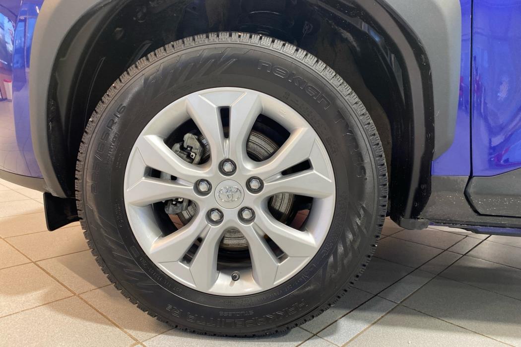 TOYOTA Yaris Cross 2024