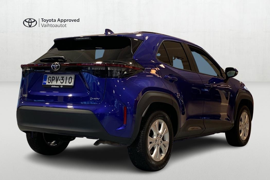 TOYOTA Yaris Cross 2024