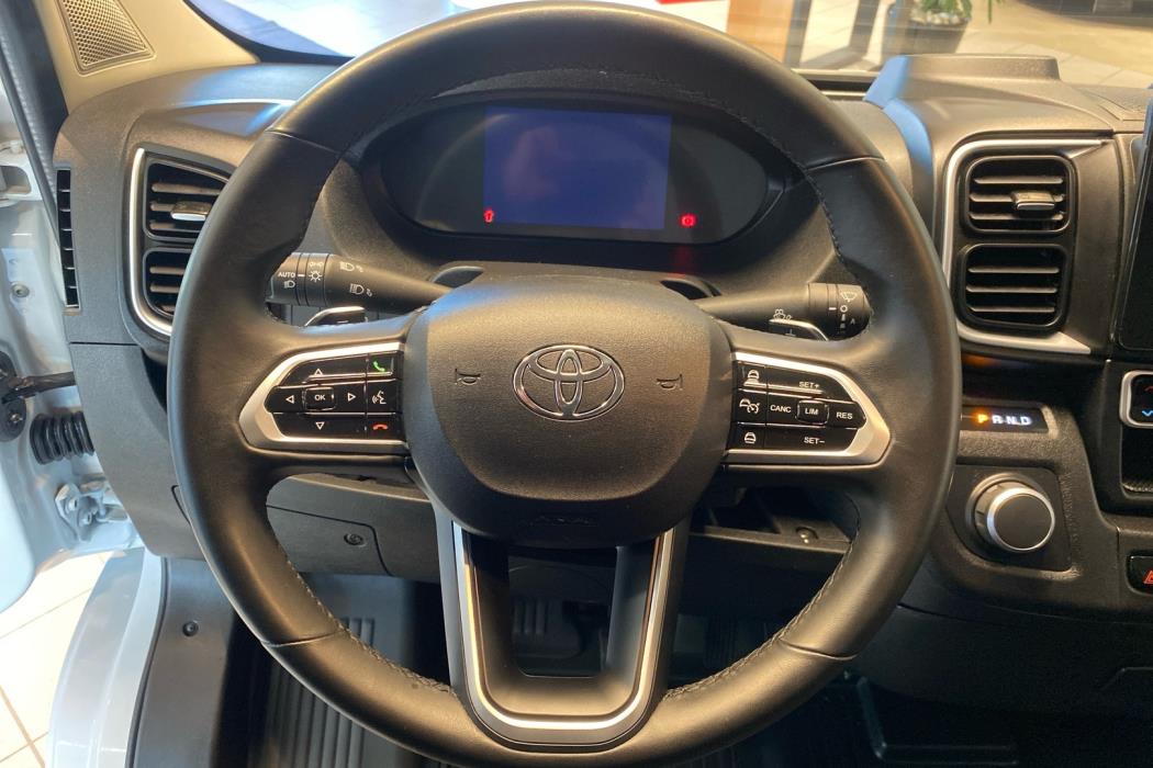TOYOTA Proace MAX 2025