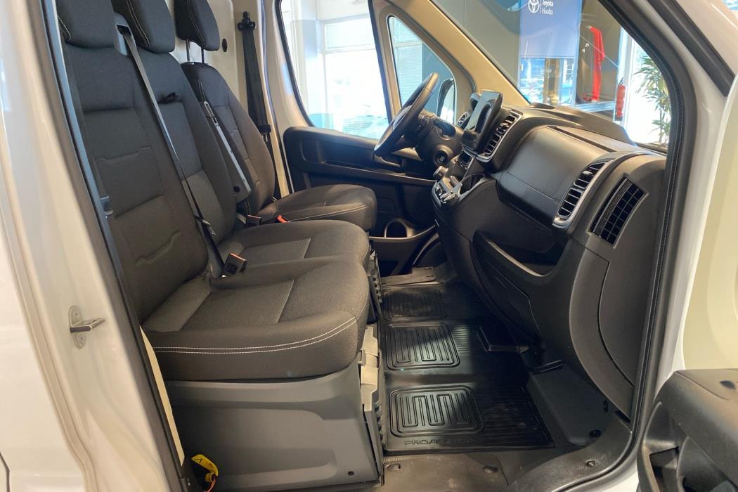 TOYOTA Proace MAX 2025