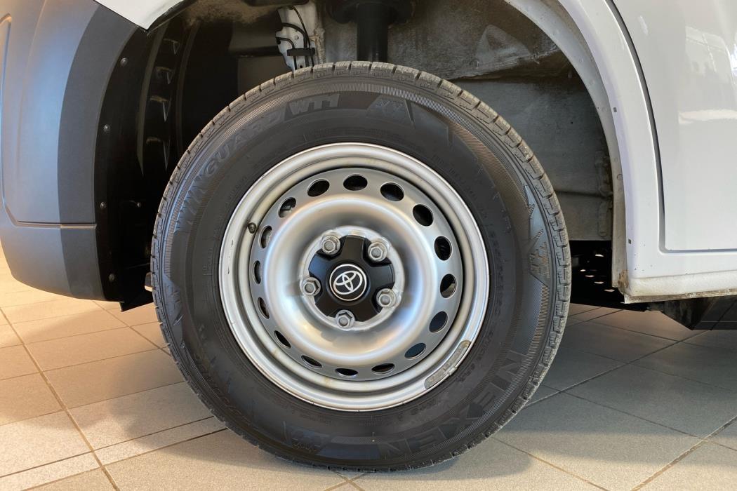 TOYOTA Proace MAX 2025