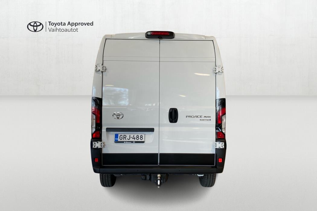 TOYOTA Proace MAX 2025