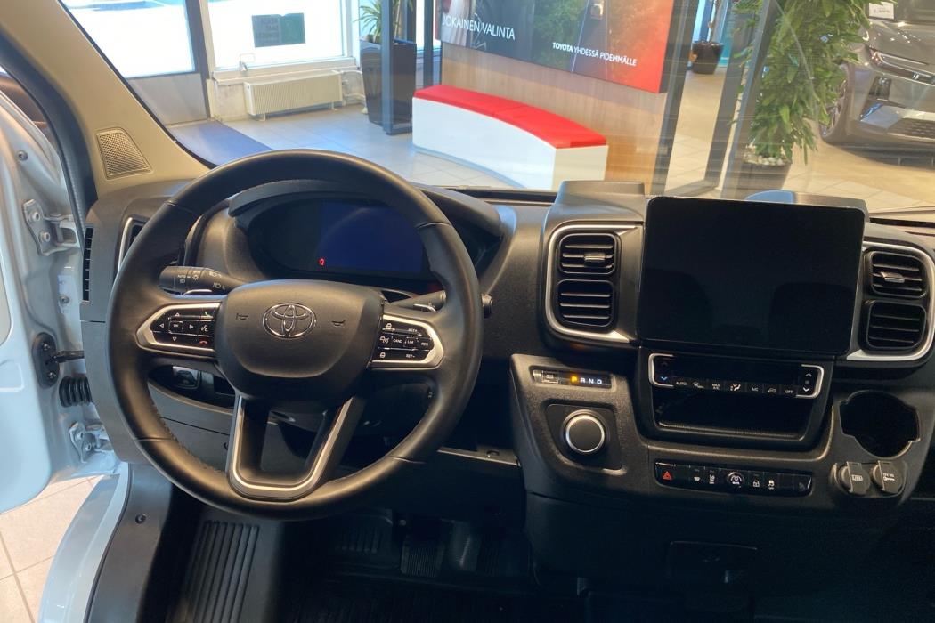 TOYOTA Proace MAX 2025