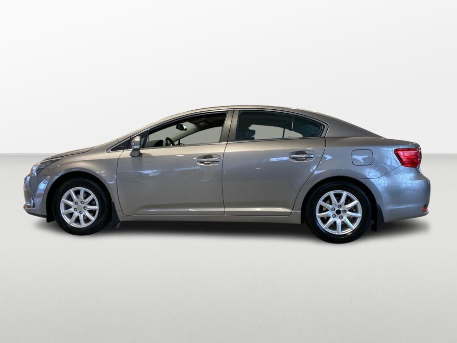 TOYOTA Avensis 2014