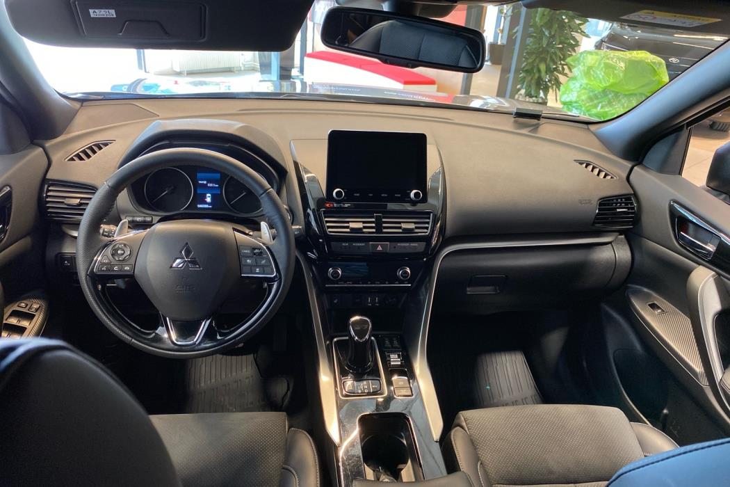 MITSUBISHI Eclipse Cross 2023