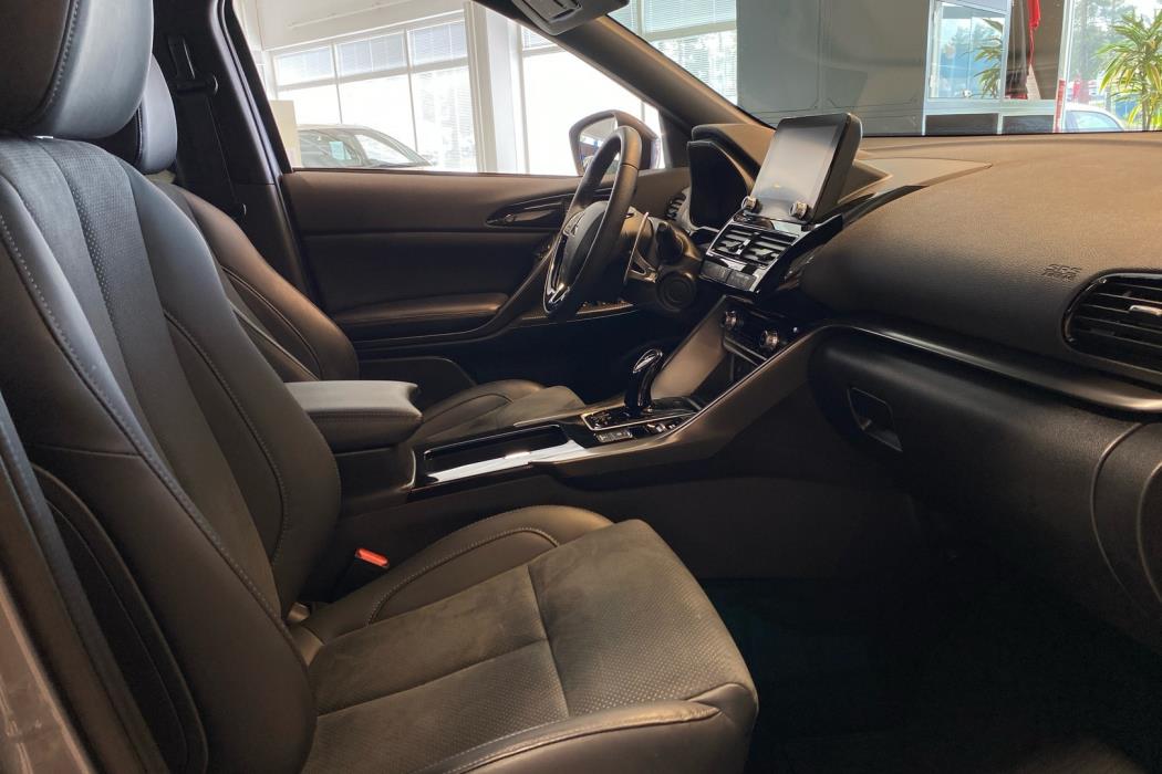 MITSUBISHI Eclipse Cross 2023
