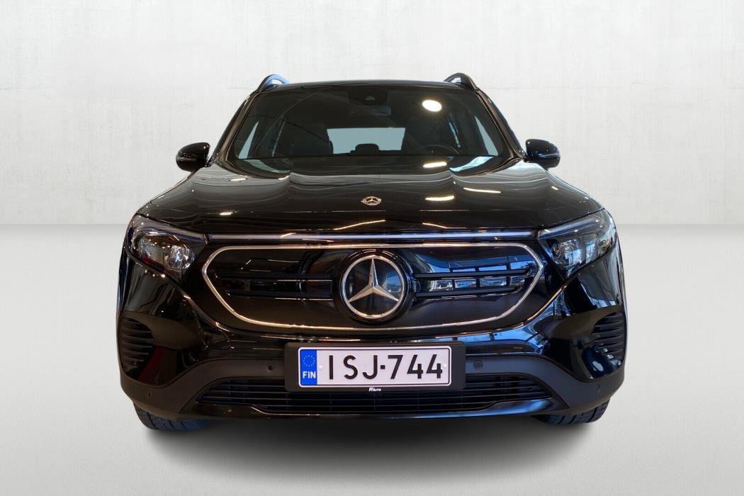 MERCEDES-BENZ EQB 2022