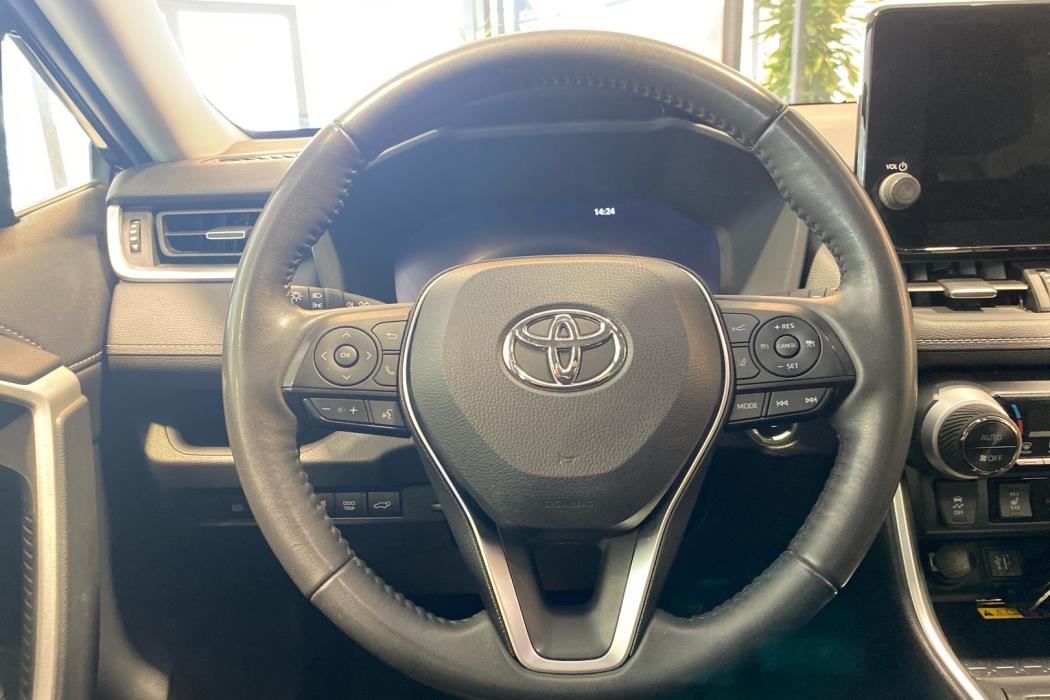 TOYOTA RAV4 2023