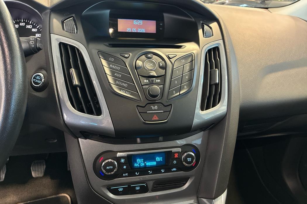 FORD Focus 2011