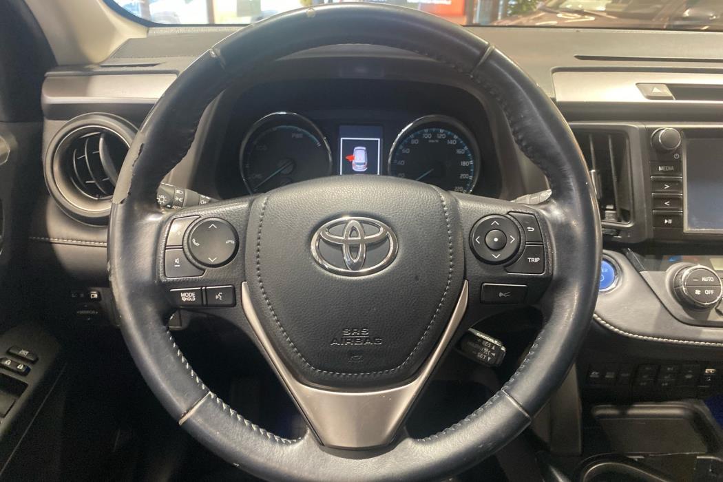 TOYOTA RAV4 2017
