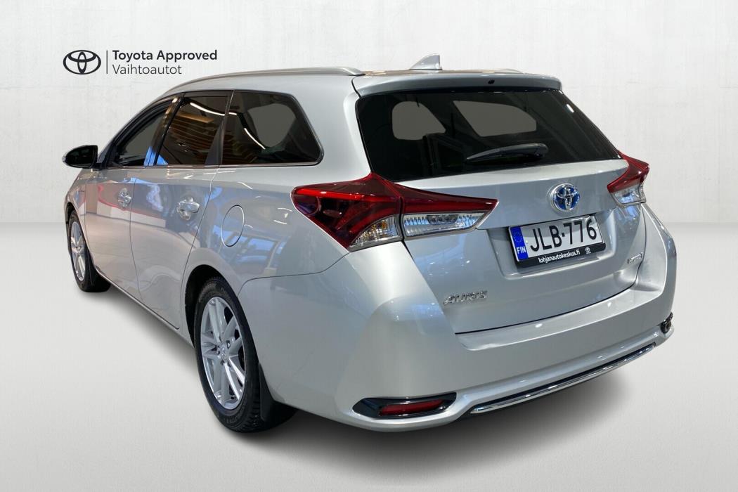 TOYOTA Auris 2018