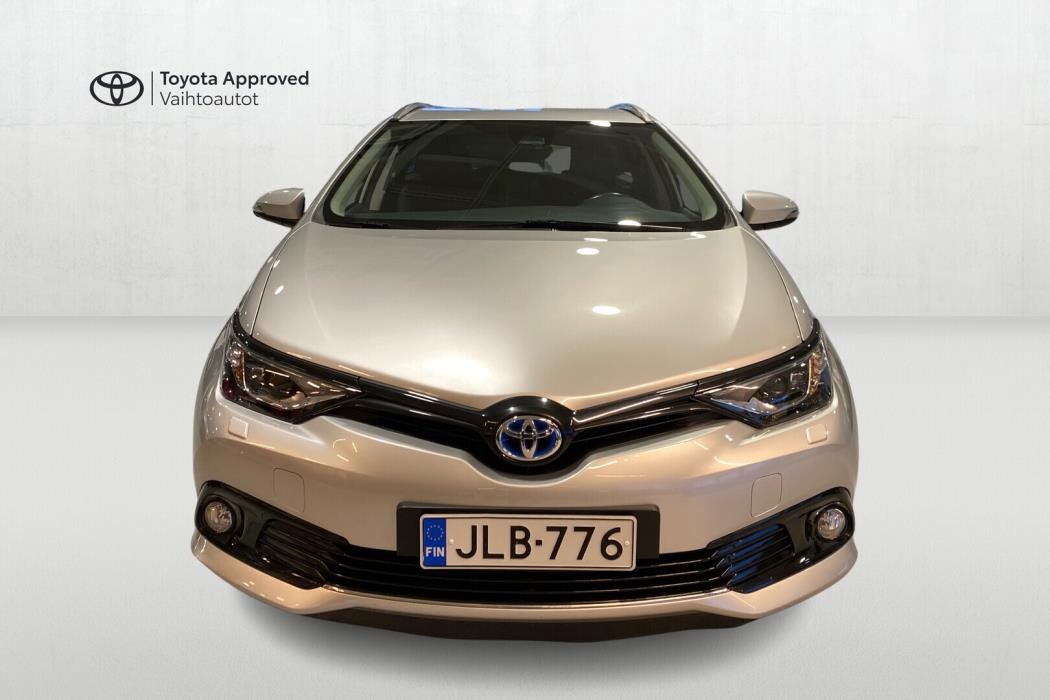 TOYOTA Auris 2018