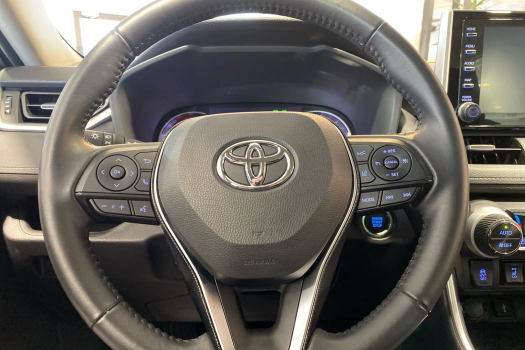 TOYOTA RAV4 2020