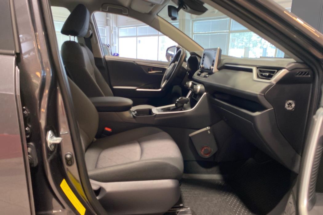 TOYOTA RAV4 2020
