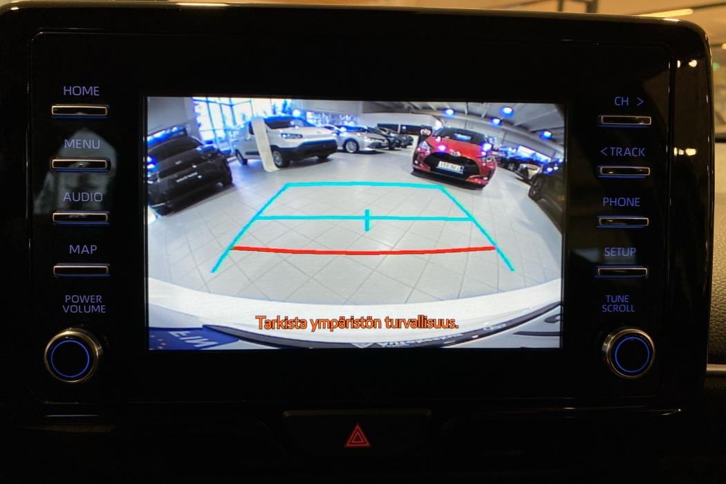 TOYOTA Yaris 2021
