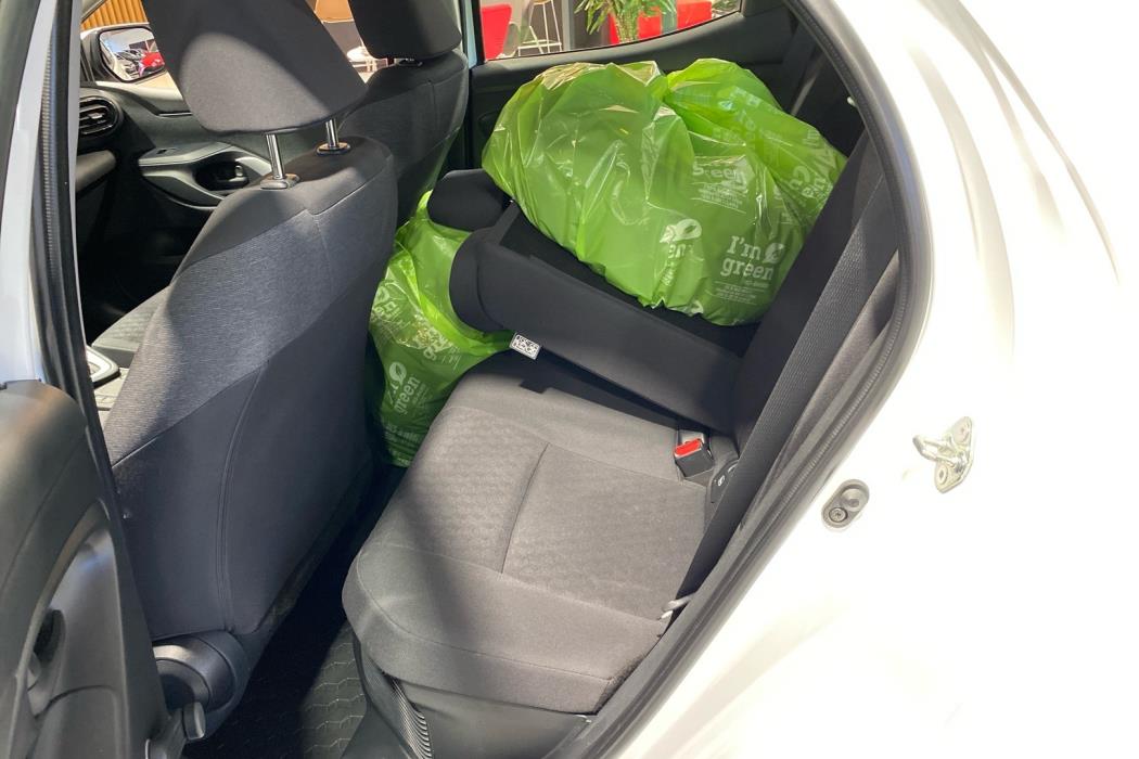 TOYOTA Yaris 2021