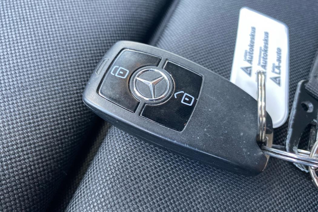 MERCEDES-BENZ Sprinter 2021