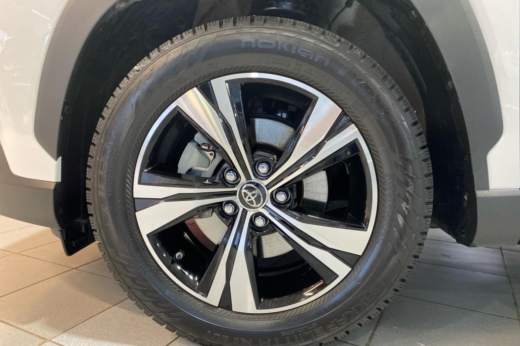 TOYOTA Corolla Cross 2025