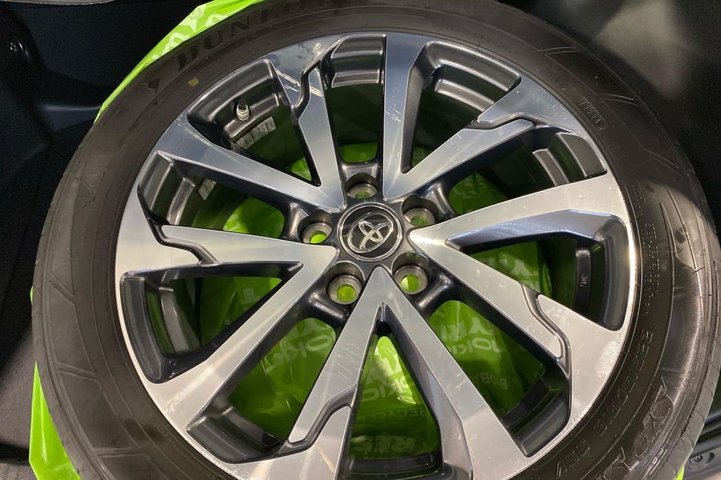 TOYOTA Corolla Cross 2025