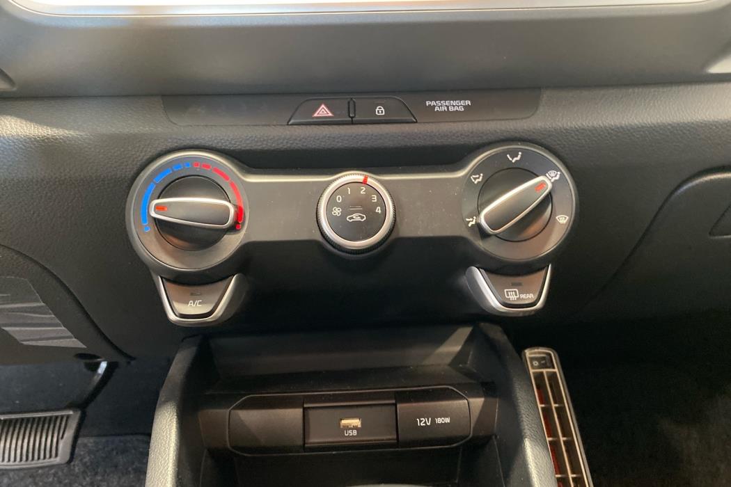 KIA Stonic 2025