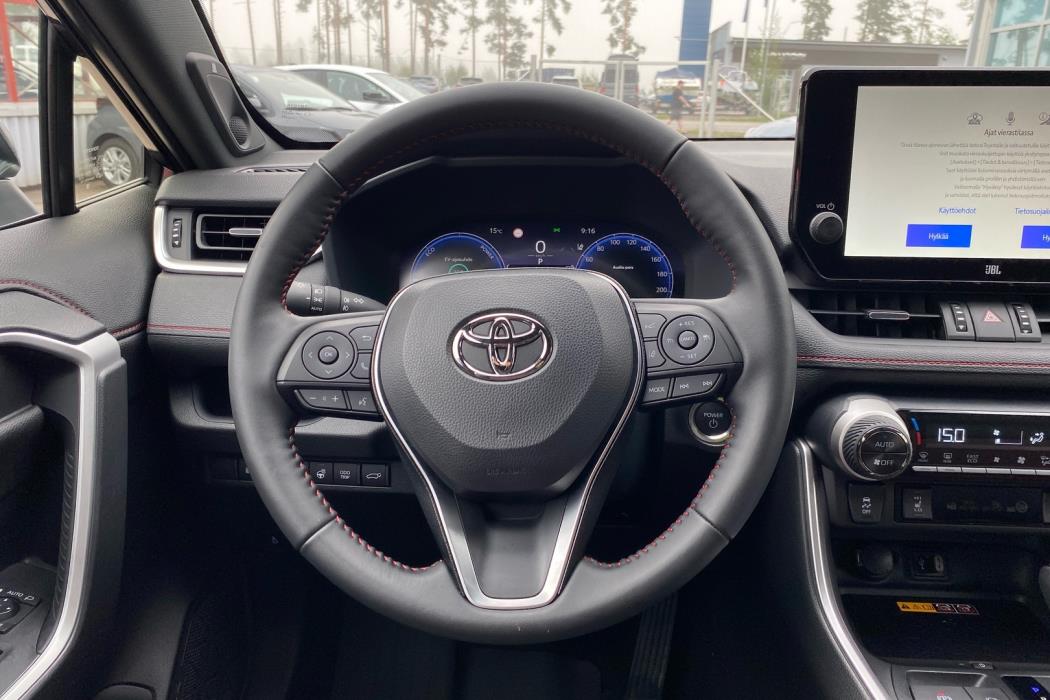 TOYOTA RAV4 Plug-in 2025