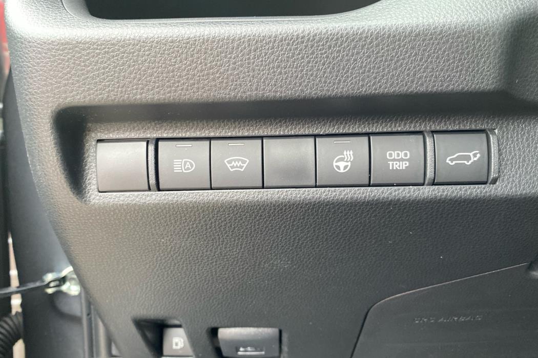 TOYOTA RAV4 Plug-in 2025