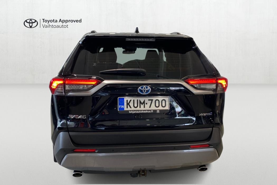 TOYOTA RAV4 2021
