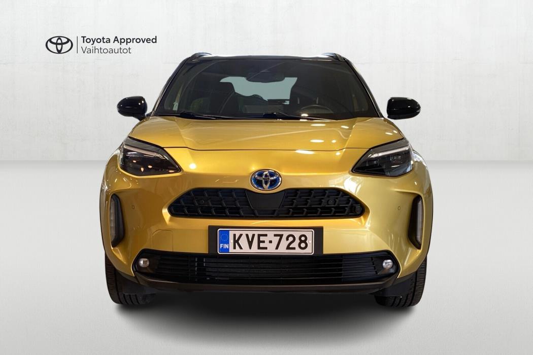 TOYOTA Yaris Cross 2023
