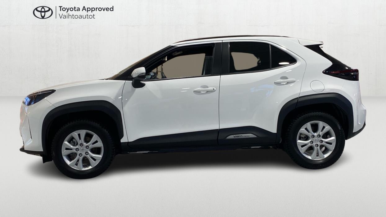 TOYOTA Yaris Cross 2024