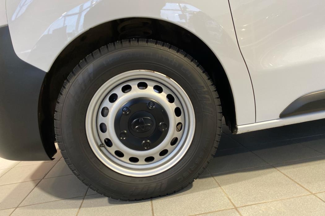 TOYOTA PROACE 2024