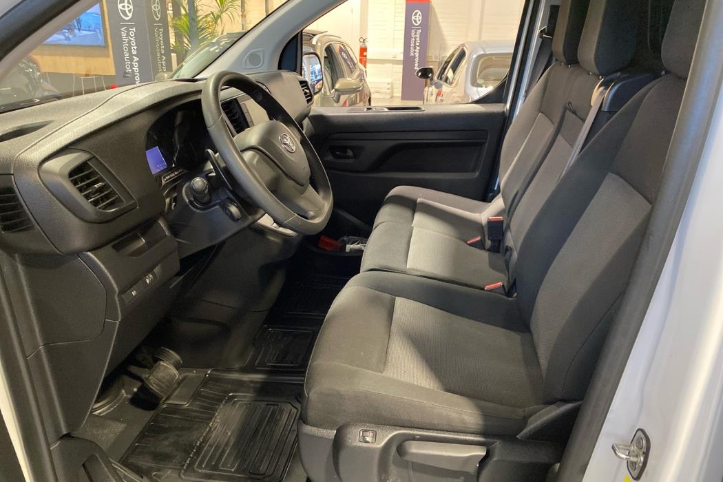 TOYOTA PROACE 2024