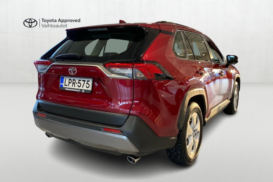 TOYOTA RAV4 2021
